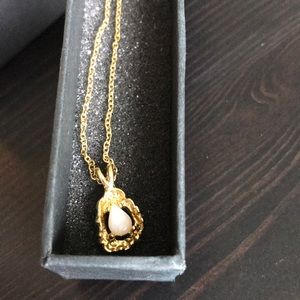 Gold Oyster and Pearl Necklace